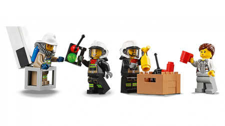 LEGO® City 60282 Mobile Feuerwehreinsatzzentrale