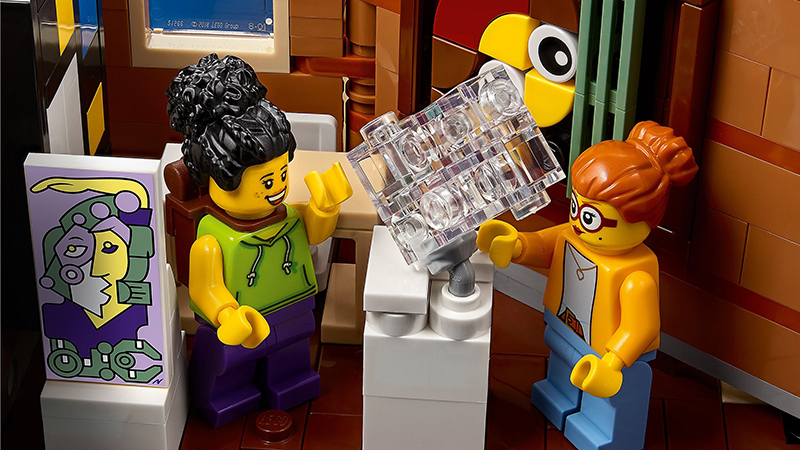 LEGO® Icons 10297 Boutique-Hotel