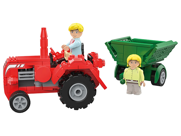 PLAYTIVE® Bibi & Tina Traktor mit Anhänger